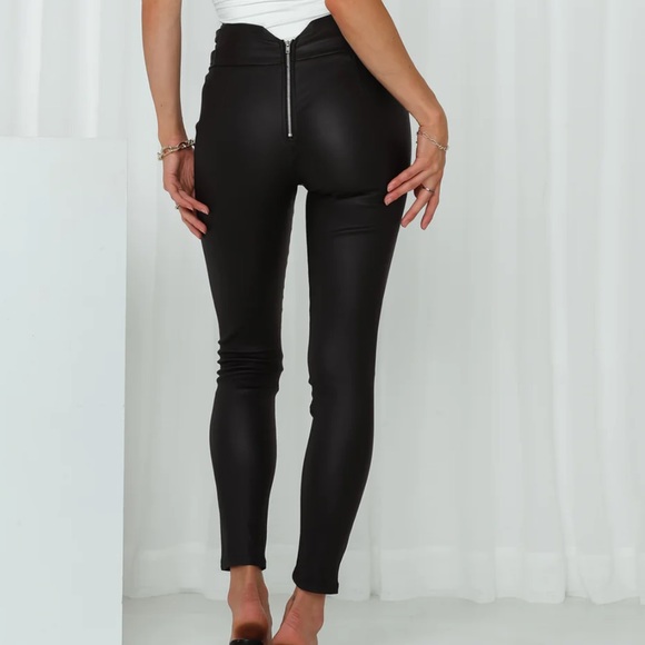 NWOT Rebel with a Cause Pants - Picture 3 of 5